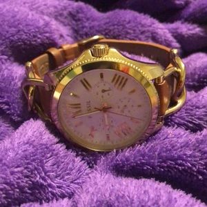 Women’s Fossil Watch